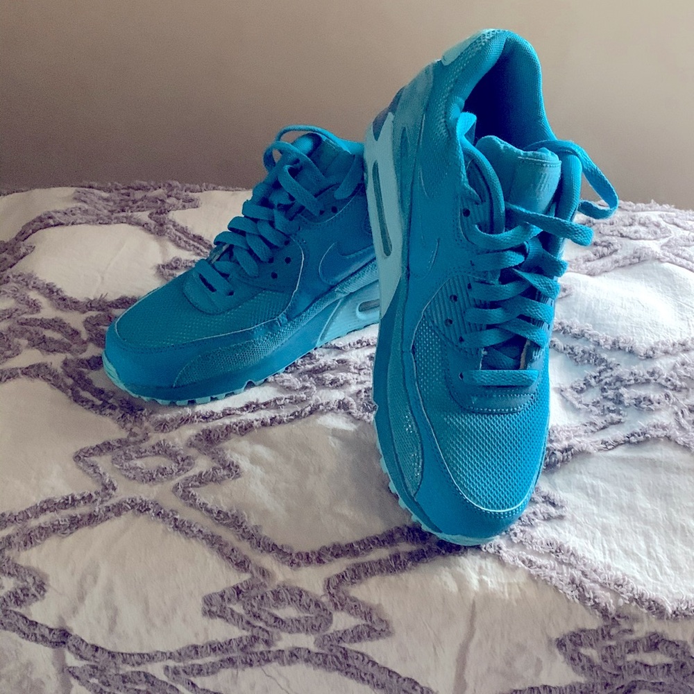 Nike Air Max Teal Blue